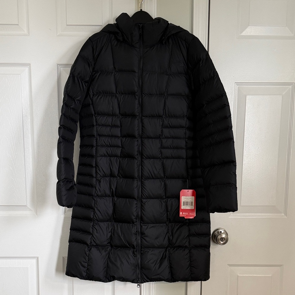 The North Face Women's Black Puffer Coat